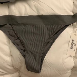 Frankie’s bikinis drew bottoms